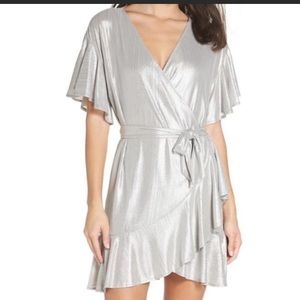 NWT - BB Dakota Wrap Dress